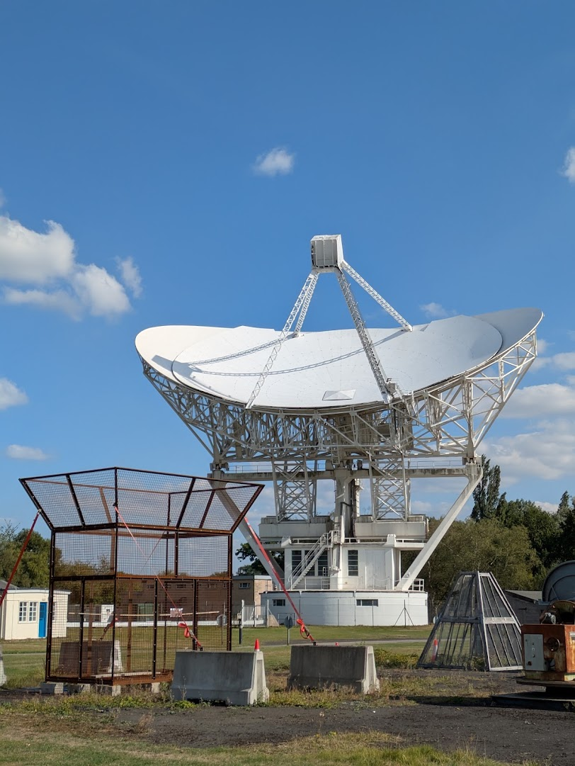 Horn structure with the Lovell telescope behind it, reproduced from the supplied RHINO overview